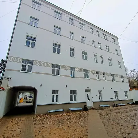 Cosy Flat In Centre Of Apartament